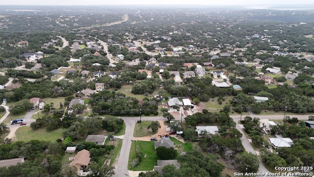 1219 Tanglewood Property Photo 12