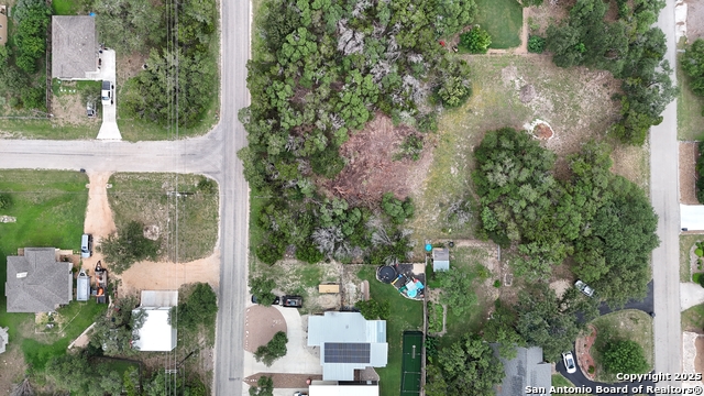 1219 Tanglewood Property Photo 13