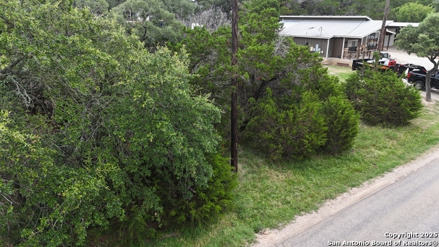 1219 Tanglewood Property Photo 21