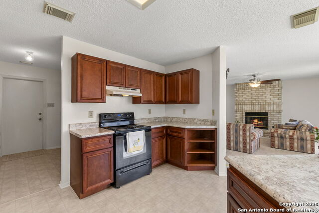 11306 Gunlock Trl Property Photo 11