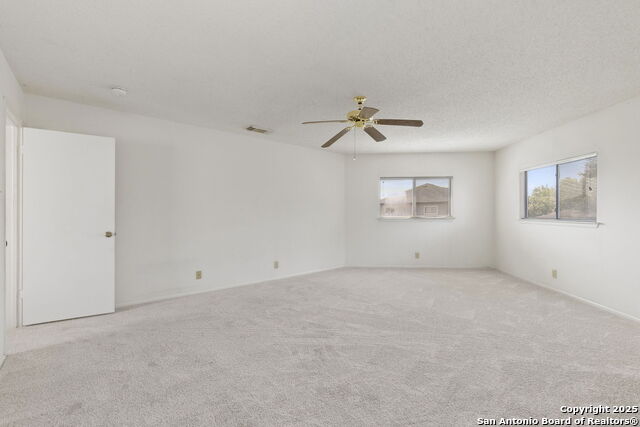 11306 Gunlock Trl Property Photo 18