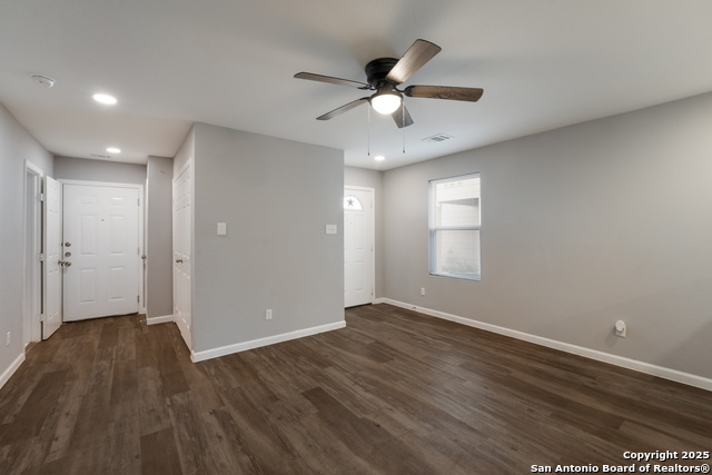 315 Bundy Property Photo 6