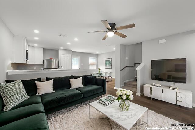 315 Bundy Property Photo 11