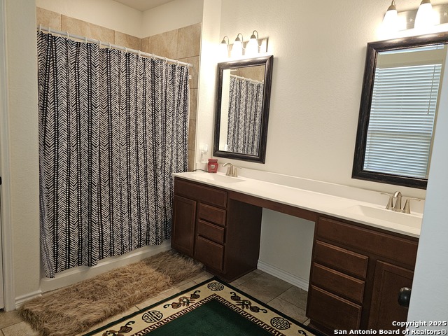 111 Lone Falls Property Photo 12