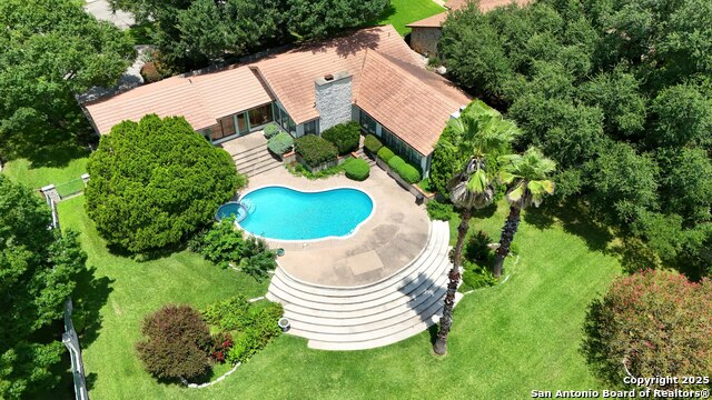 210 Oak Creek Property Photo 1