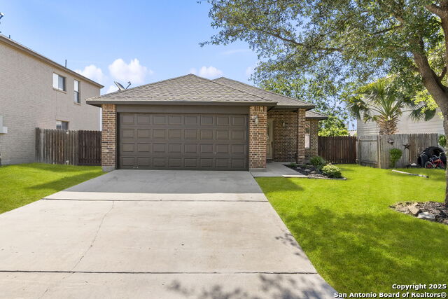3435 Sabrina Property Photo 1