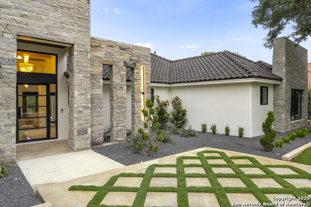 6 Turin Ct Property Photo 1