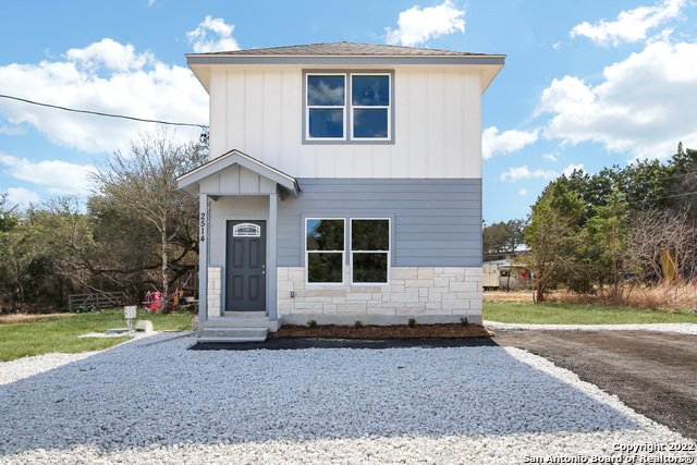 2514 Contour Dr Property Photo 1