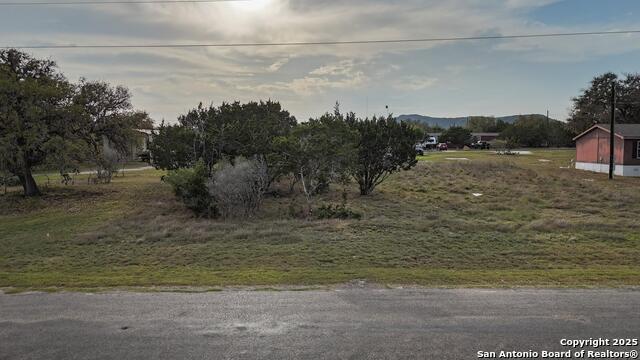 125 Private Road 1517 Property Photo 16