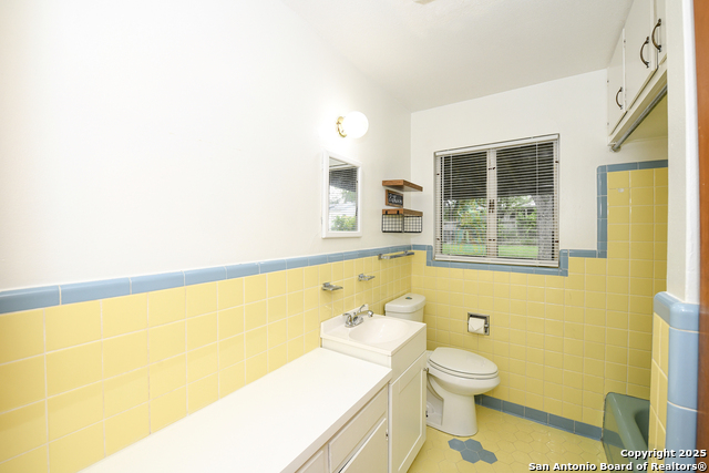 339 Mink Property Photo 16