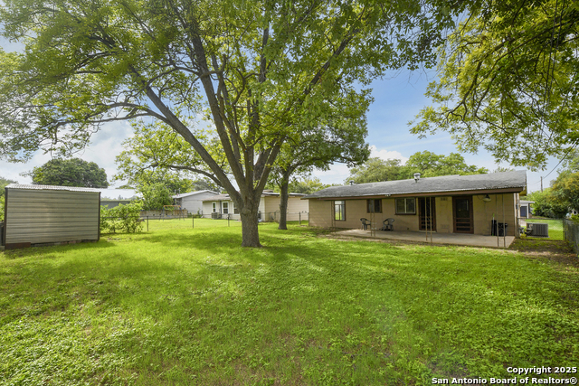 339 Mink Property Photo 28