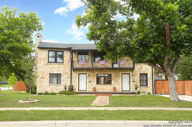 1002 Kampmann Blvd. Property Photo 1