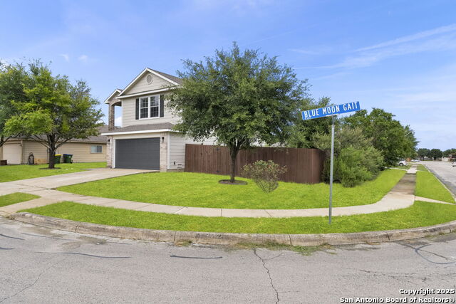 228 Blue Moon Gait Property Photo 1
