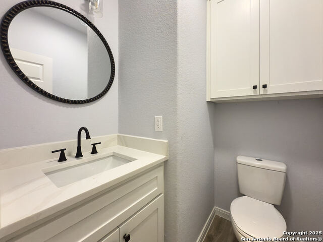 105 Merion Ln Property Photo 27