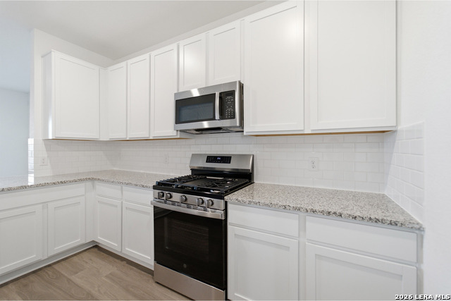 4936 Hawkwell Ln Property Photo 15