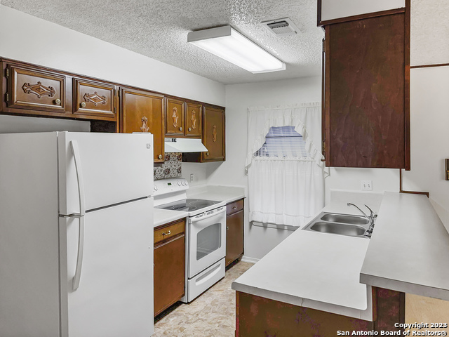 4207 Bayliss St Property Photo 7