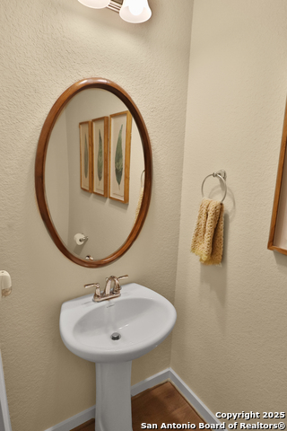6446 Babcock Rd 19 Property Photo 8