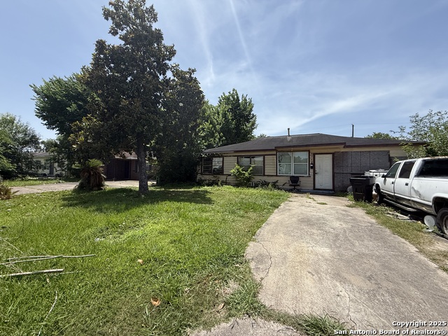 4718 Scenic Property Photo 1