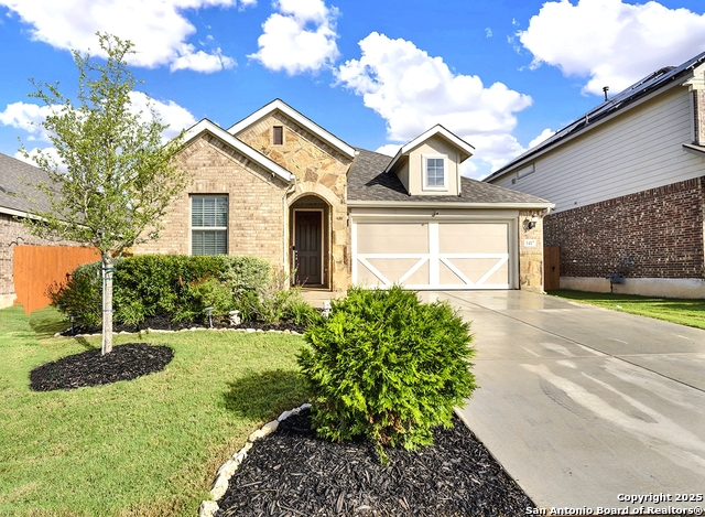 1417 Quarry Rock Property Photo 1
