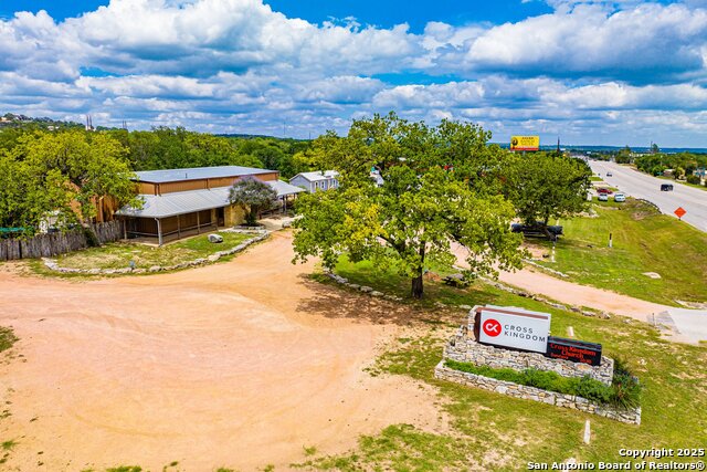 3044 Junction Hwy Property Photo 2