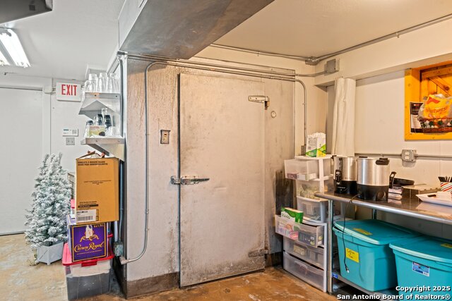 3044 Junction Hwy Property Photo 15