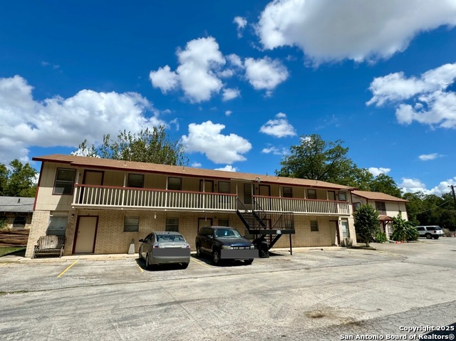 1523 Quintana Property Photo 1