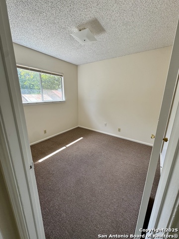 1523 Quintana Property Photo 11