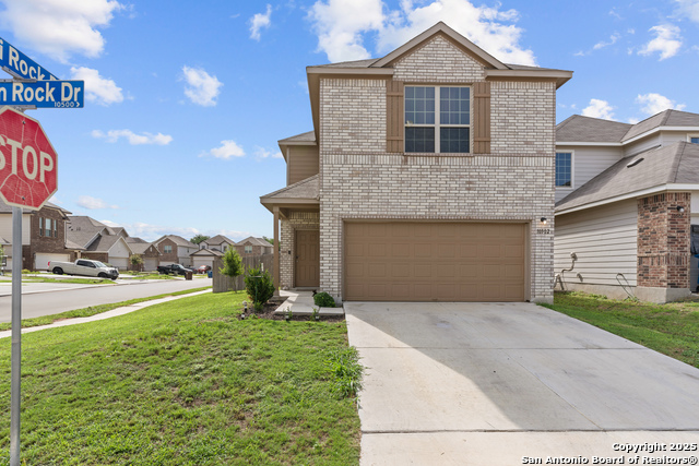 10502 green rock Property Photo 1