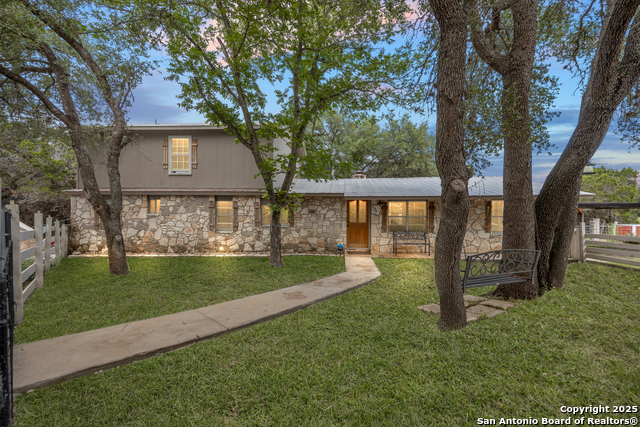 234 Arizona Ave Property Photo 1