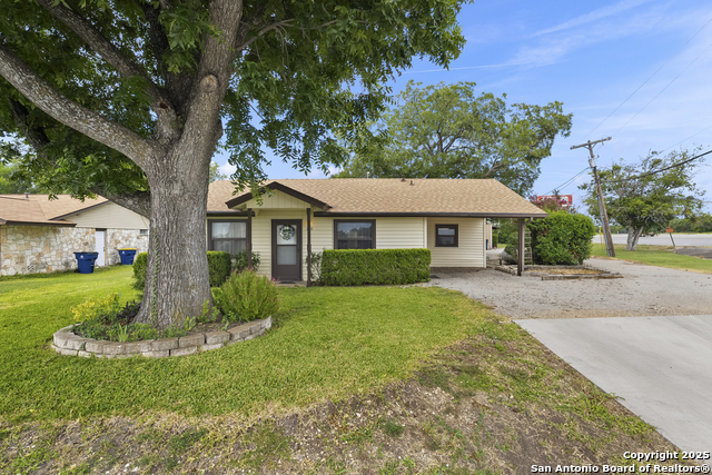 100 Haeckerville Rd Property Photo 1