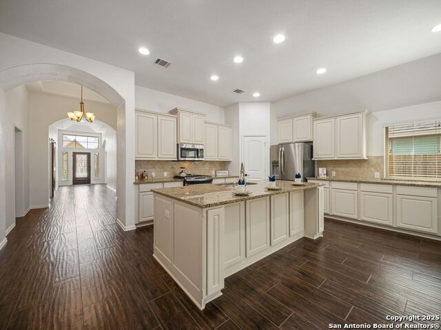 14534 Clydesdale Property Photo 9