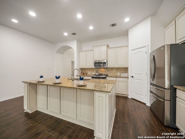 14534 Clydesdale Property Photo 10