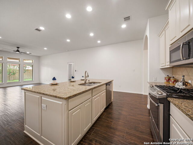 14534 Clydesdale Property Photo 12