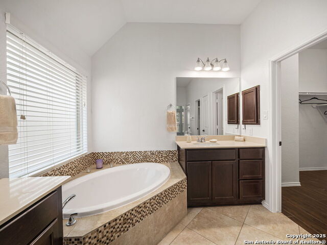 14534 Clydesdale Property Photo 23