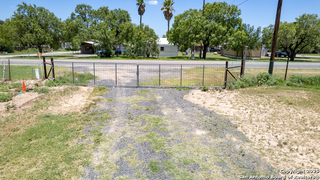Tbd S Fm 1049 Property Photo 2