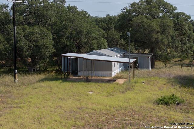 1003 County Road 334 Property Photo 34