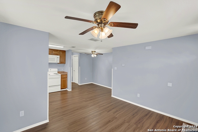 1205 Plum Property Photo 8