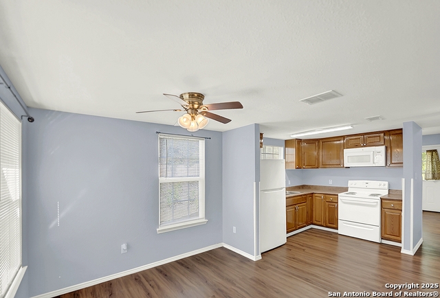 1205 Plum Property Photo 10
