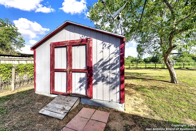 1205 Plum Property Photo 19