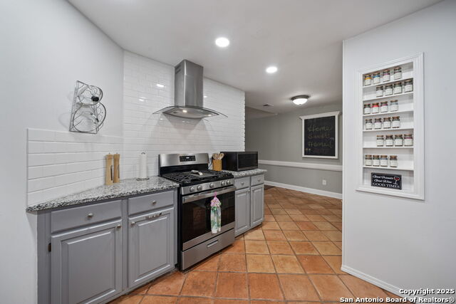 9218 Fishers Hill Property Photo 12