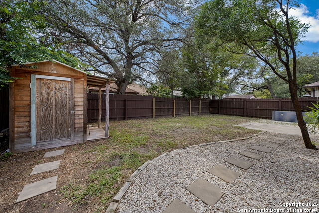 9218 Fishers Hill Property Photo 31