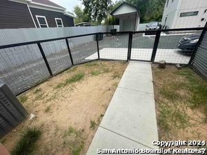 419 Porter Property Photo 4