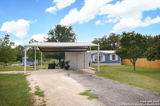 13912 Wild Cat Lair Property Photo 4