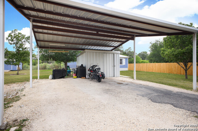 13912 Wild Cat Lair Property Photo 5