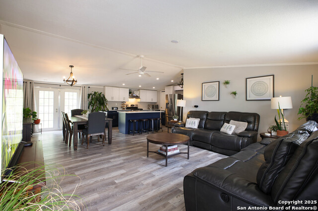 13912 Wild Cat Lair Property Photo 6