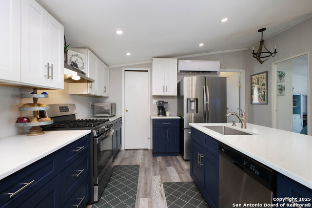 13912 Wild Cat Lair Property Photo 19