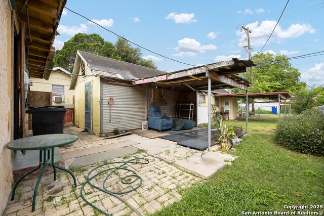 413 N 12th St Property Photo 13