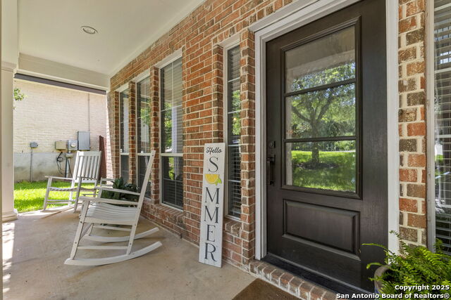 23727 Legend Crest Property Photo 5