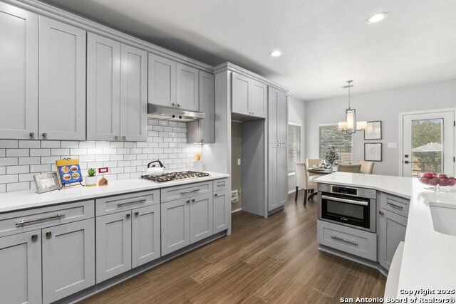 23727 Legend Crest Property Photo 12