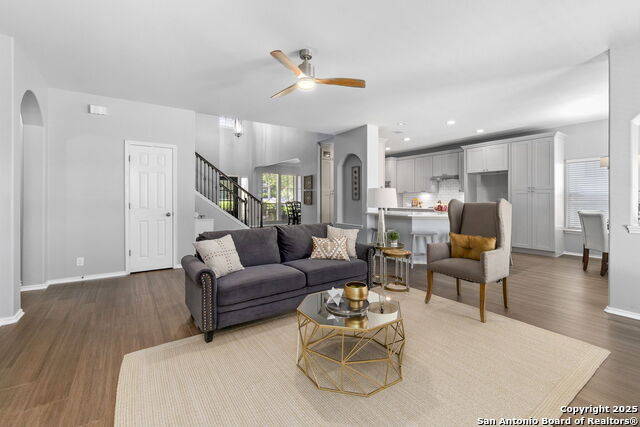 23727 Legend Crest Property Photo 17